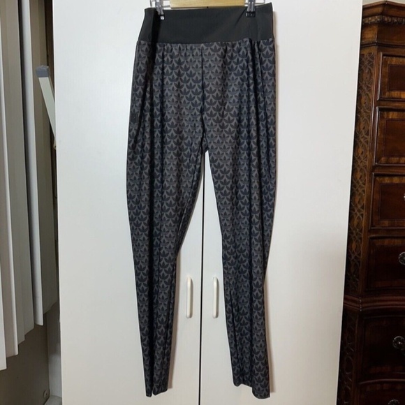 ADIDAS Monogram FCW Tights Logo Pants Size XL Black Gym & Training HS5397 - Picture 1 of 4